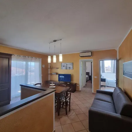 شقة Trilocale Relax Wi-fi E Parcheggio أولبيا