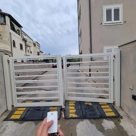 Trilocale Relax Wi-fi E Parcheggio شقة *